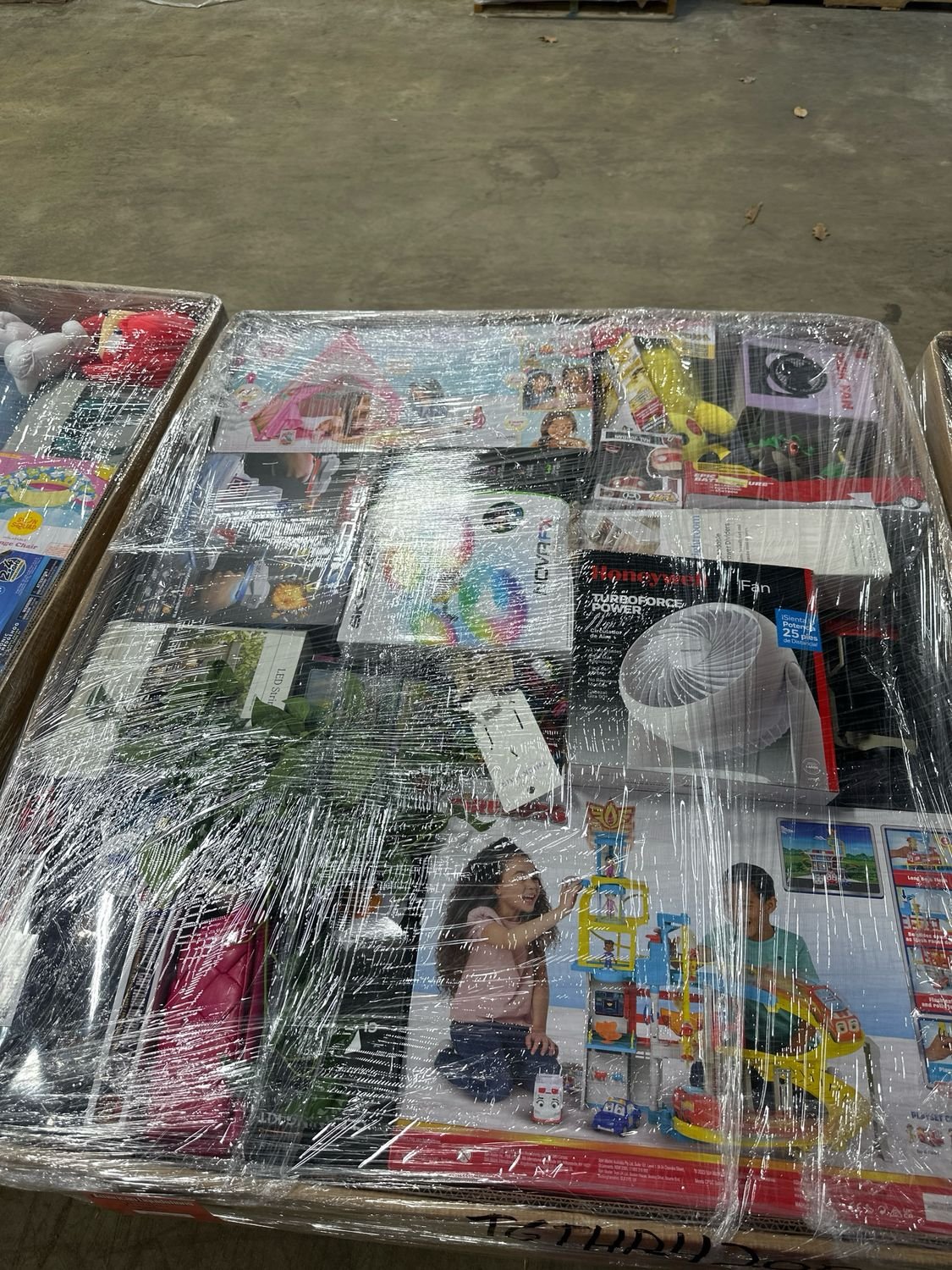 4604902214-4 Buy Electronics Mystery Box - Image 1